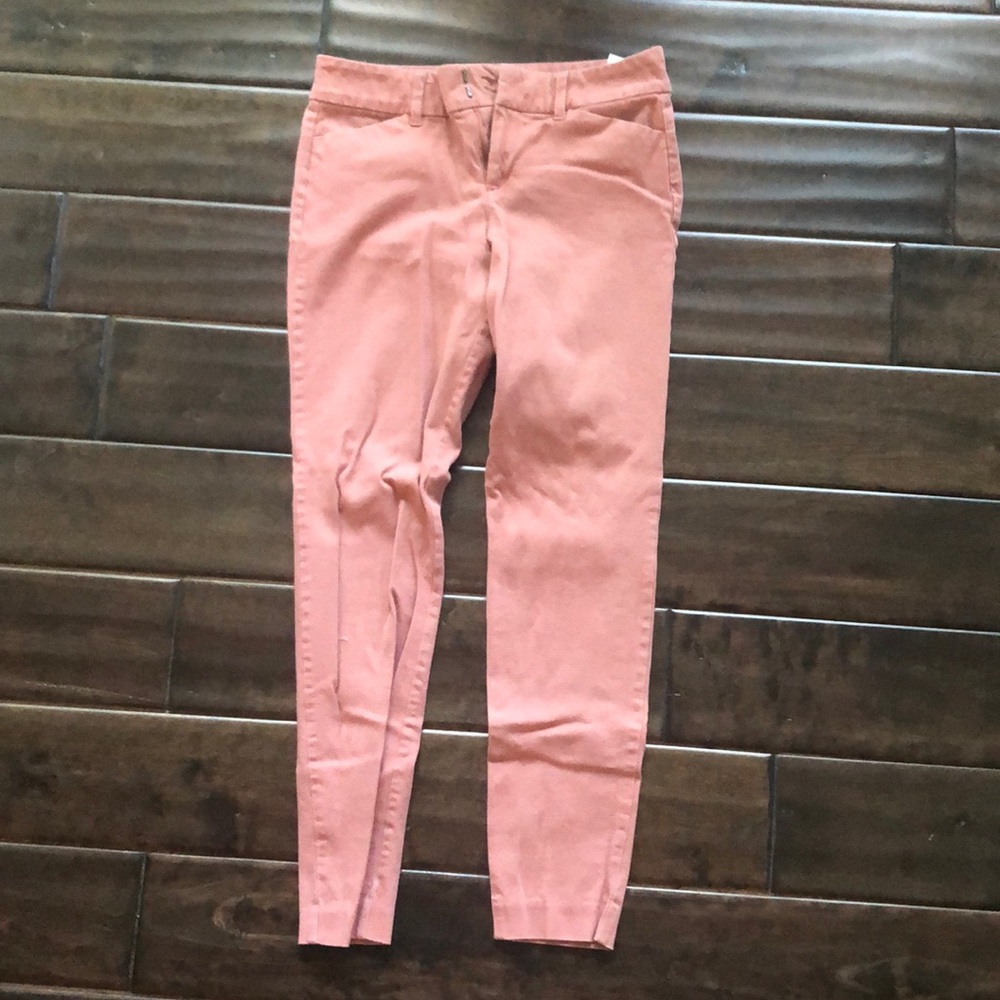 Old Navy Pink Pixie Pant